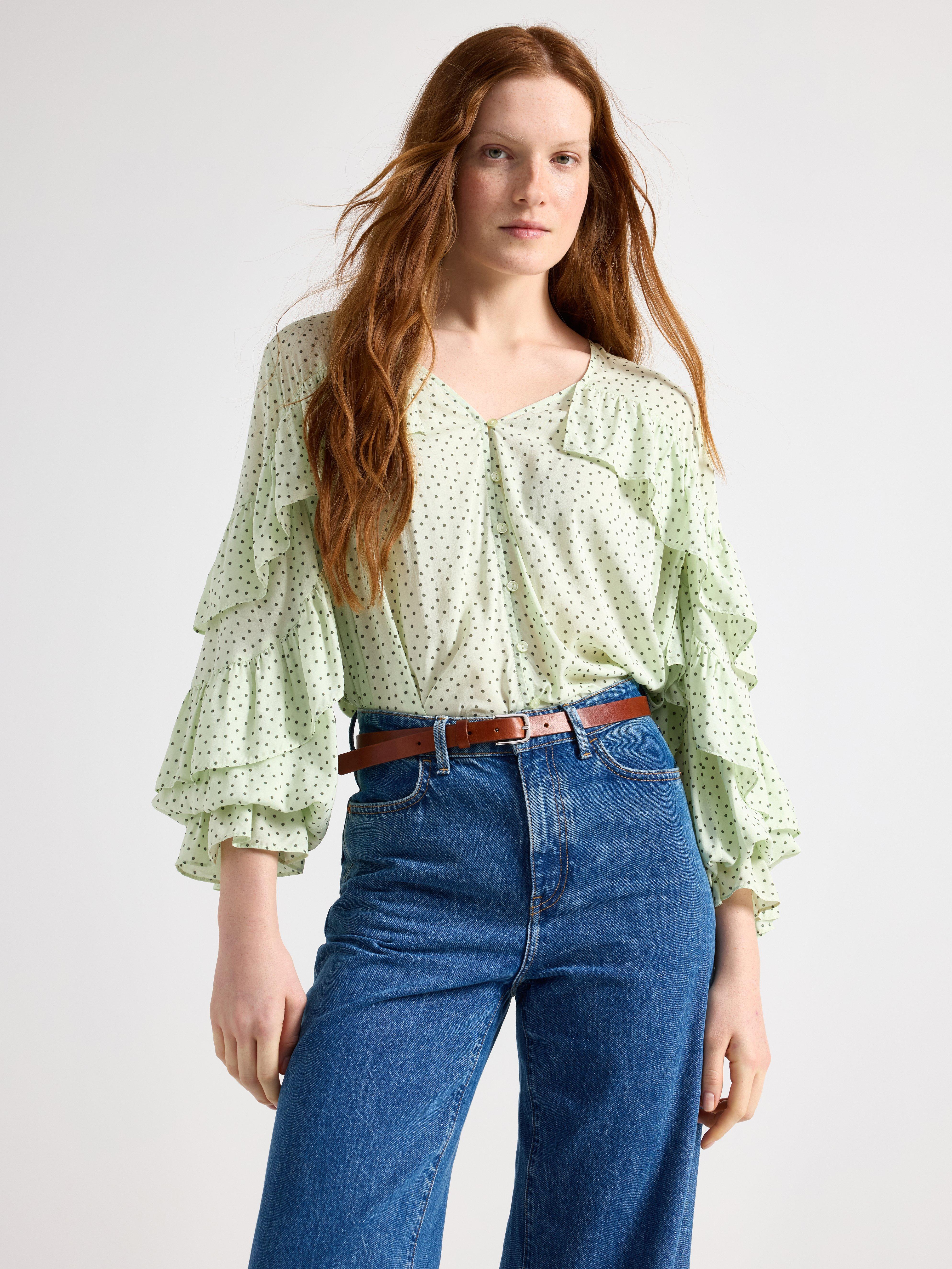 Blusa com babados verde claro