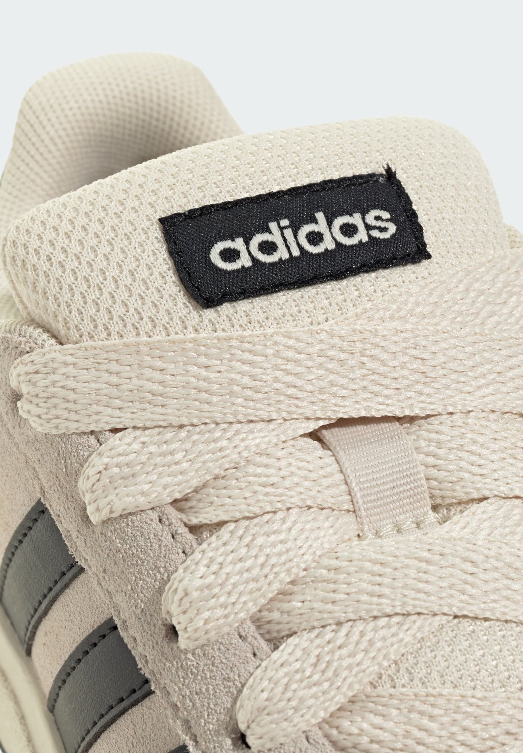 adidas Sportswear GRAND UNISEX - Sneakers - white core black cloud white