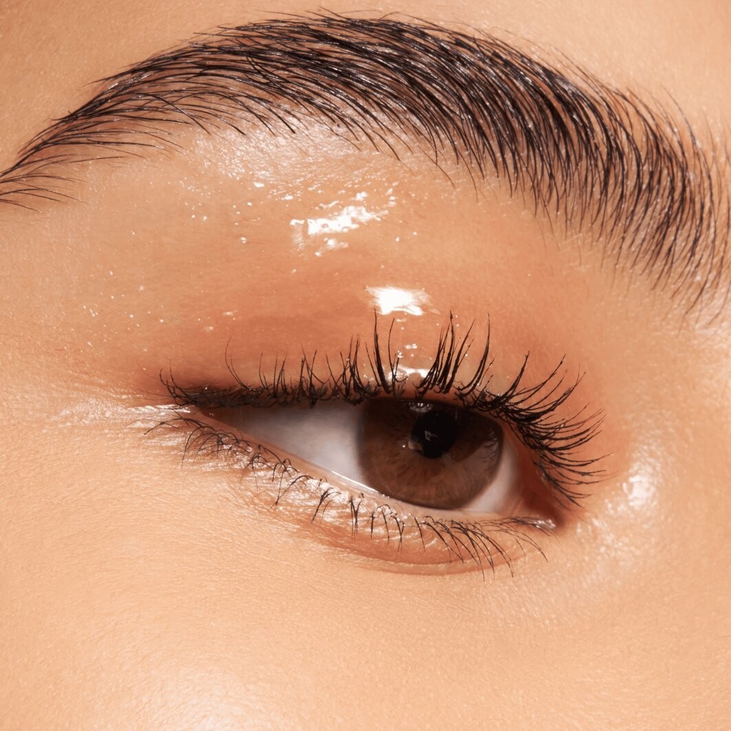 Essence Dewy Eye Gloss