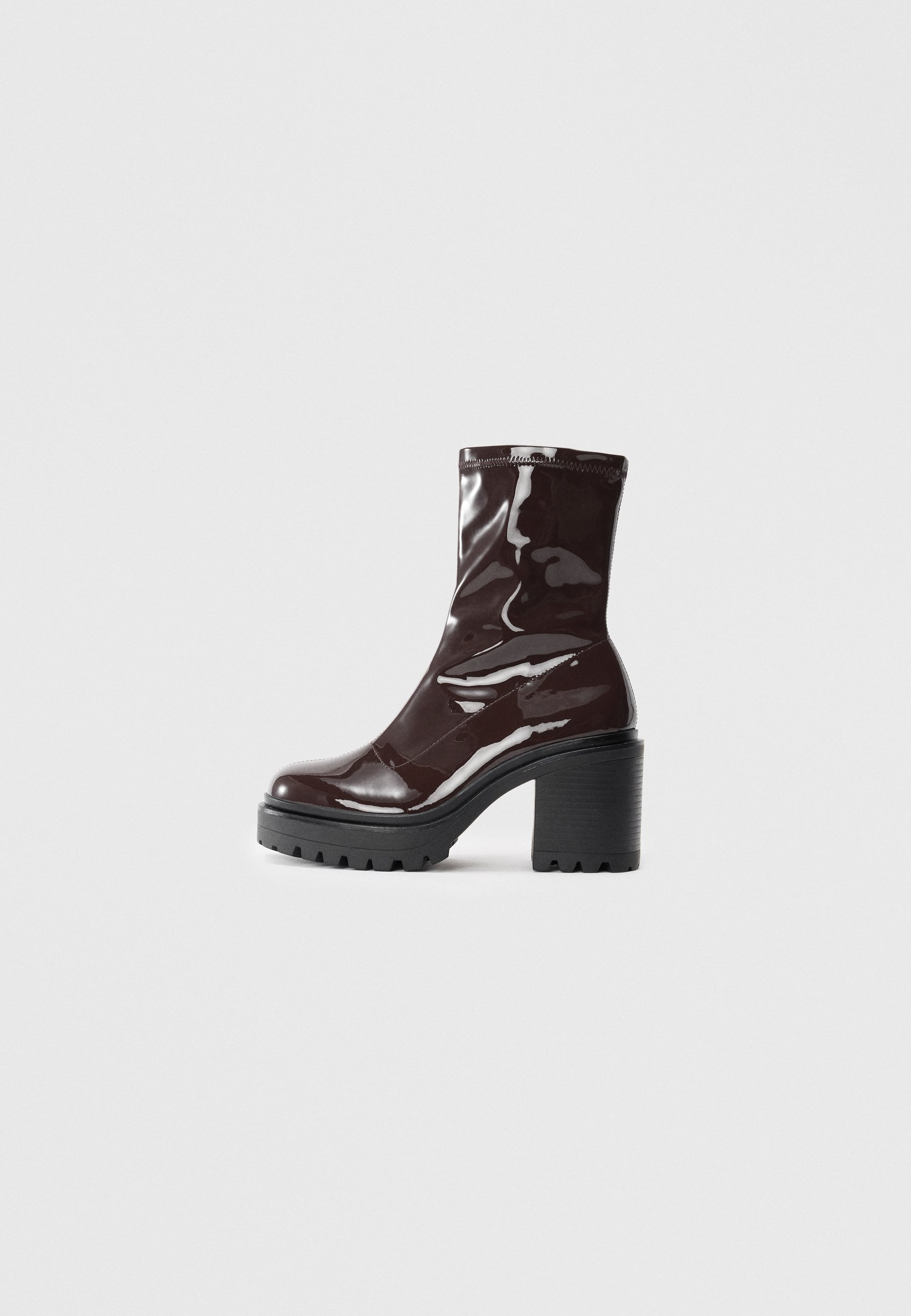 Even&Odd Korkeat nilkkurit - ruskeat