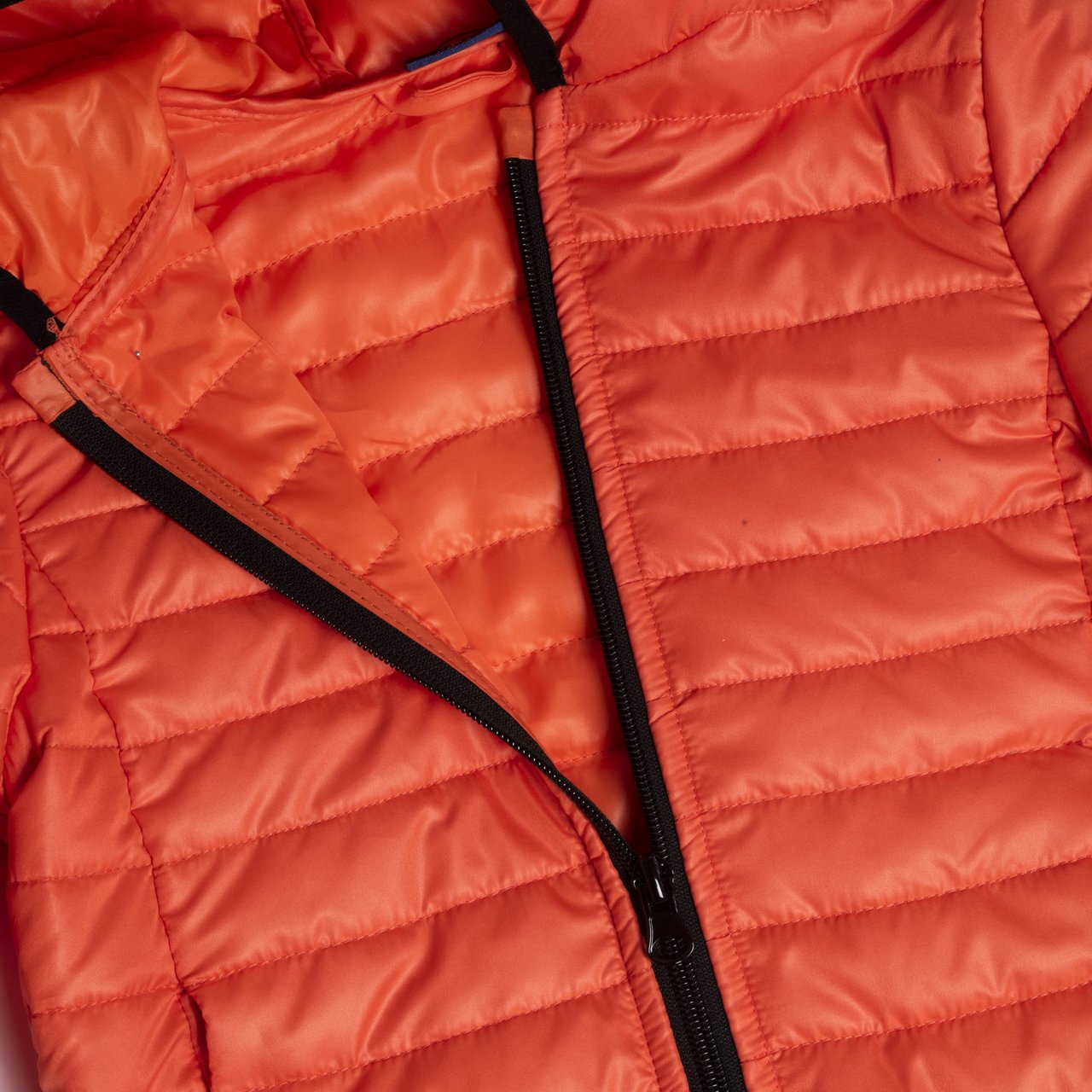 Manteau matelassé à capuche