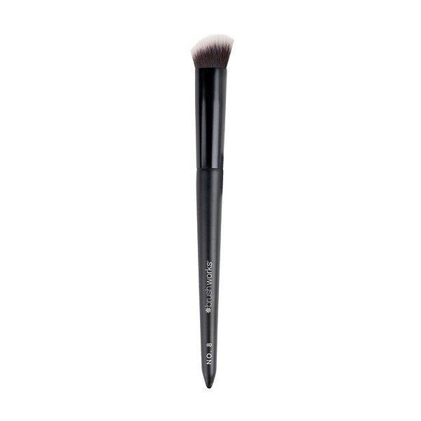 Brushworks nr. 8 presis vinklet concealer-poleringsbørste