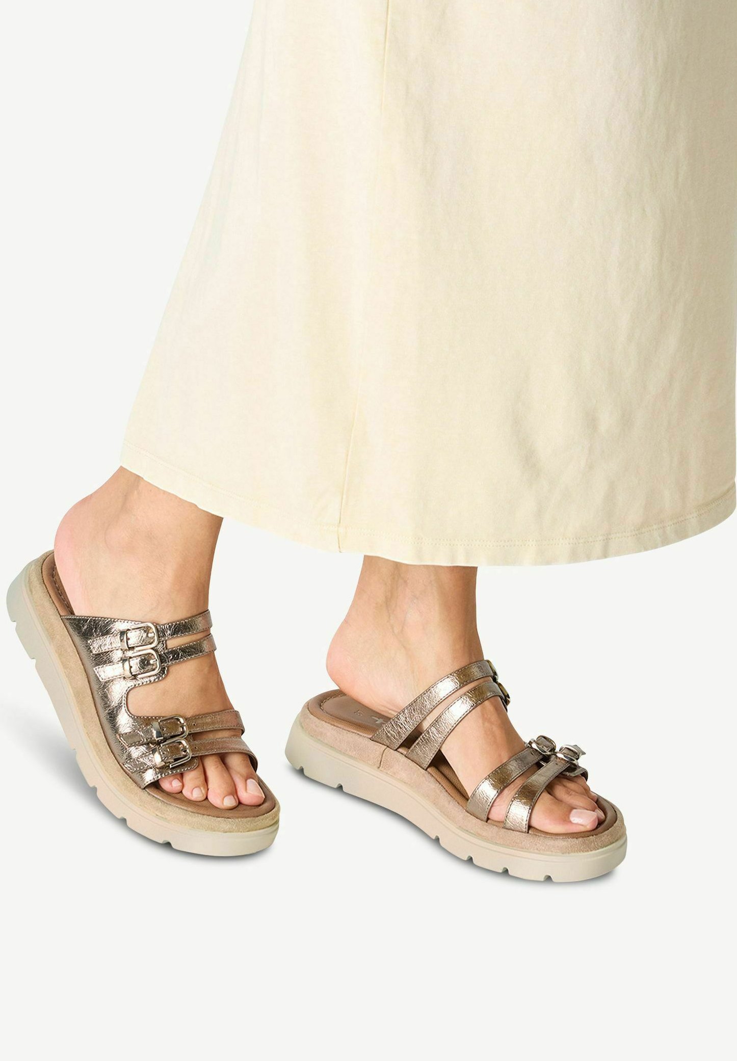 Mules con tacco Tamaris - Bronzo
