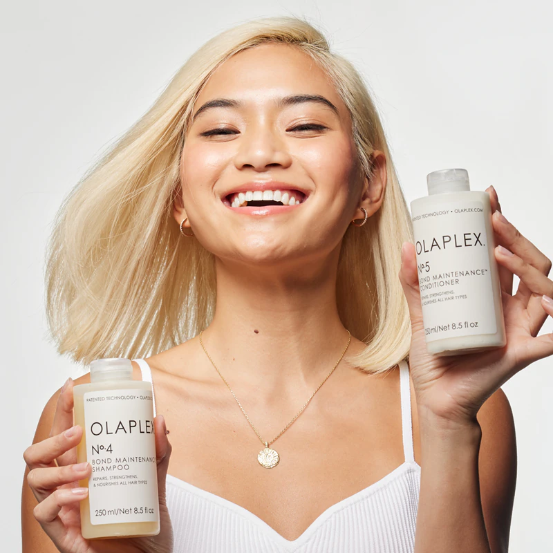 condicionador Olaplex N°5 Bond Maintenance fortalece, hidrata e dá brilho.