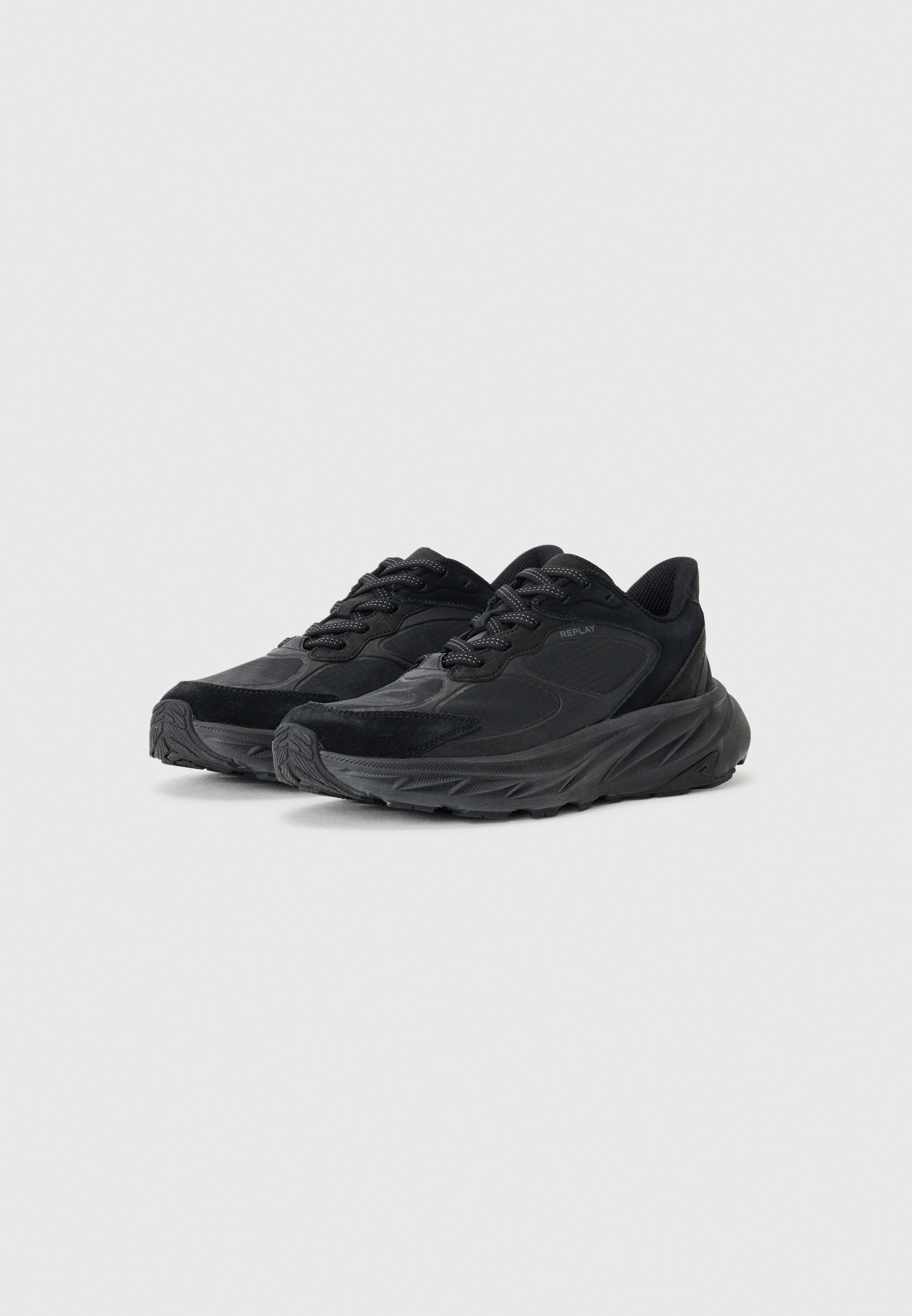 LITTLE HILTON - Tenisky - black