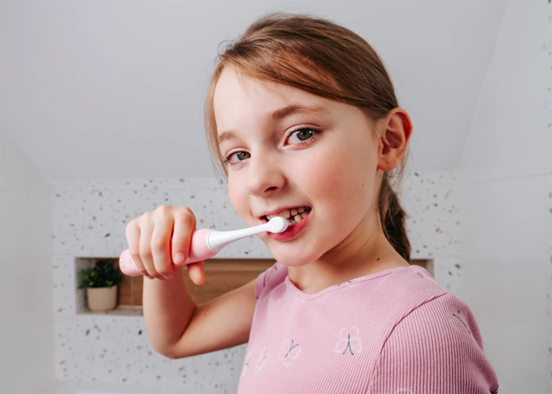 Escova de dentes elétrica infantil Concept Kido Smile ZK6010