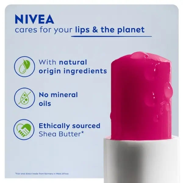 Balsamo labbra NIVEA Cherry Shine con olio di jojoba 4,8 g