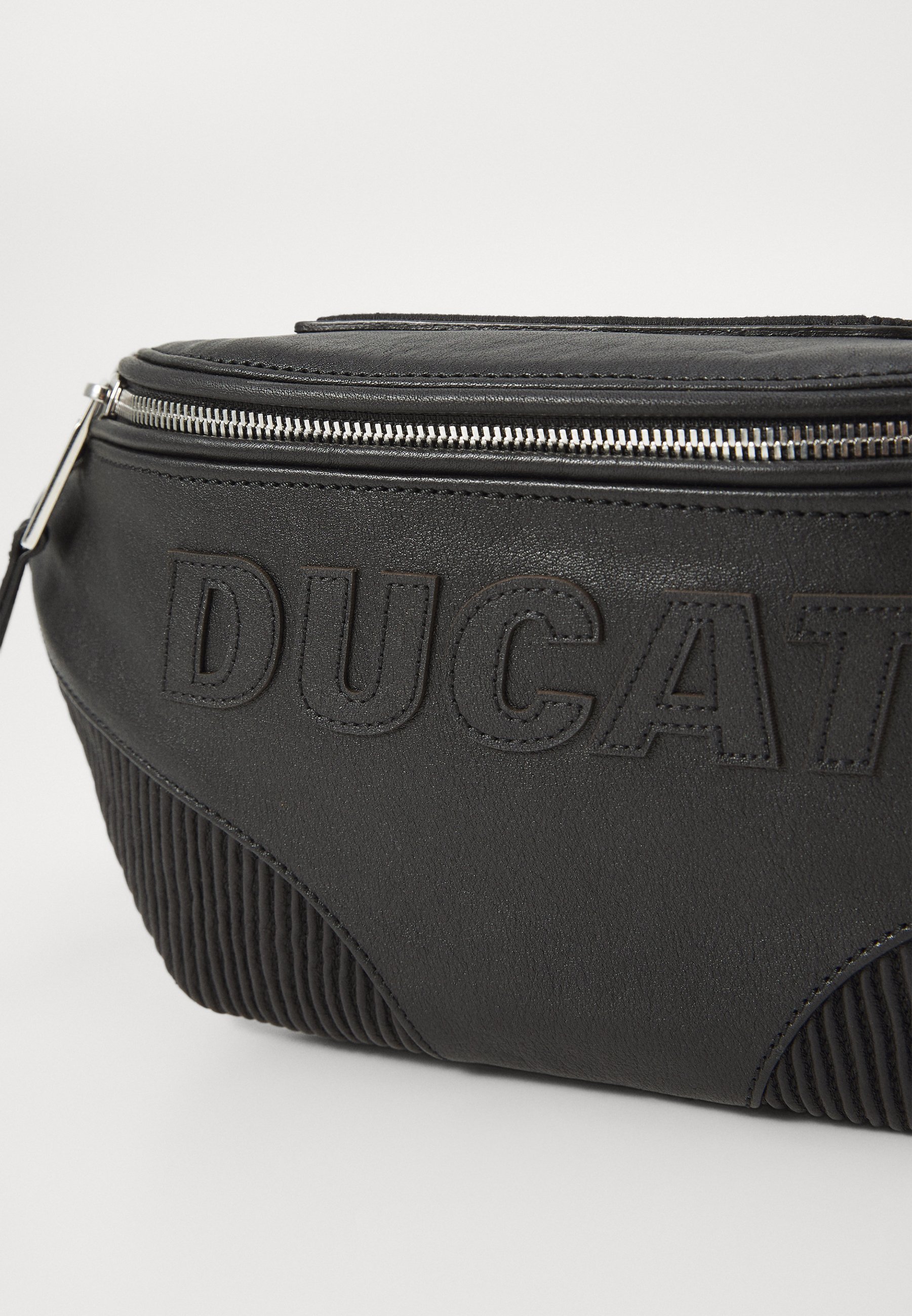 Dsquared2 DUCATI TAS - Heuptas - zwart