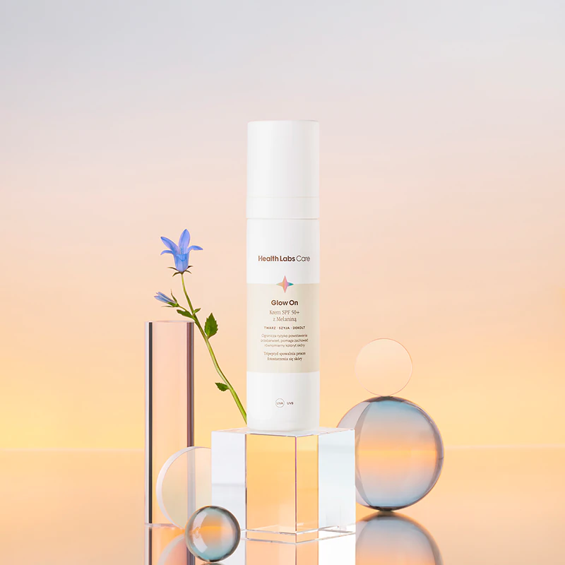 Denný krém Health Labs Care Glow On SPF 50+ s melanínom SPF 50+