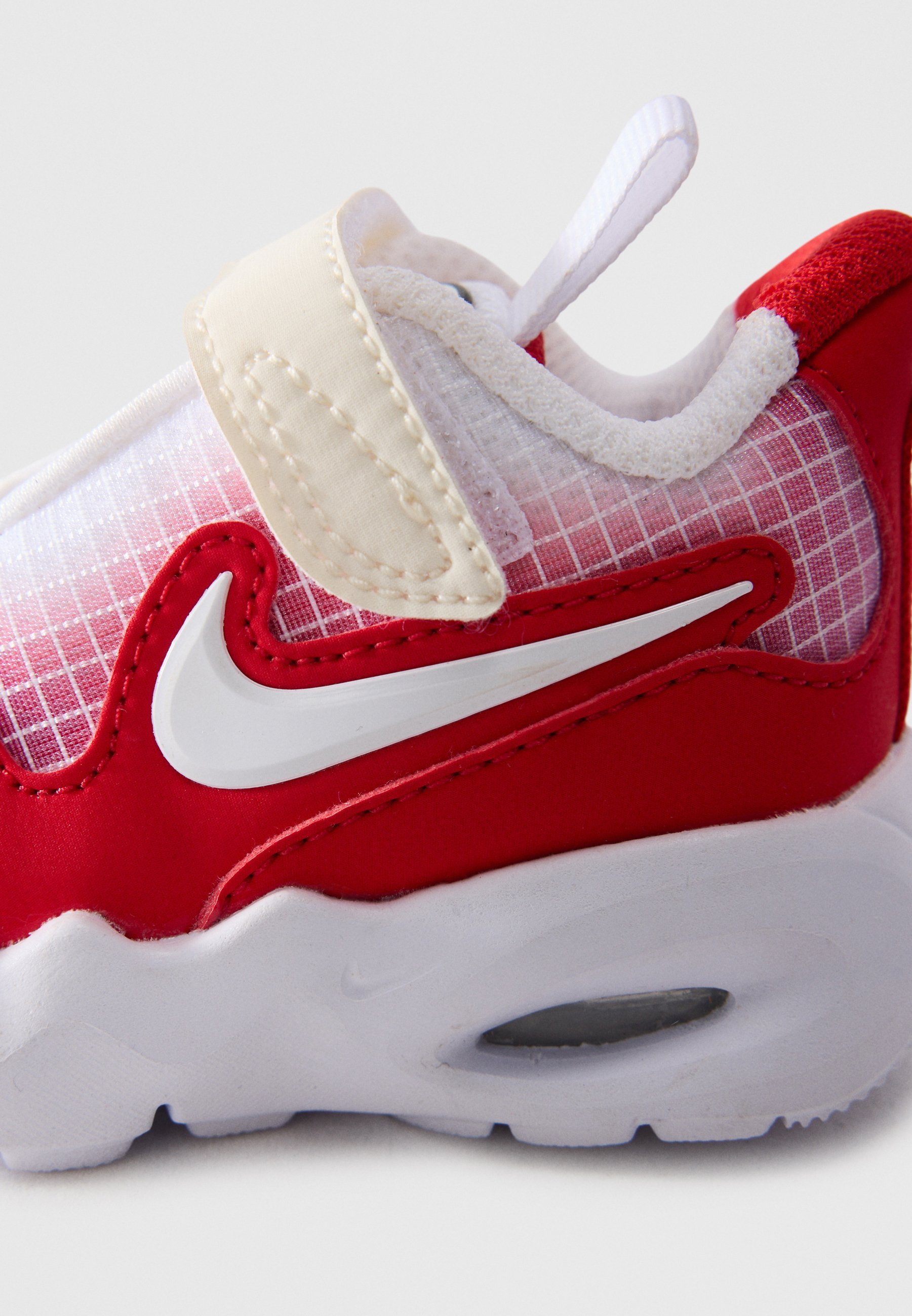 Nike Sportswear AIR MAX NOVA UNISEX - Sneakers - rood/wit