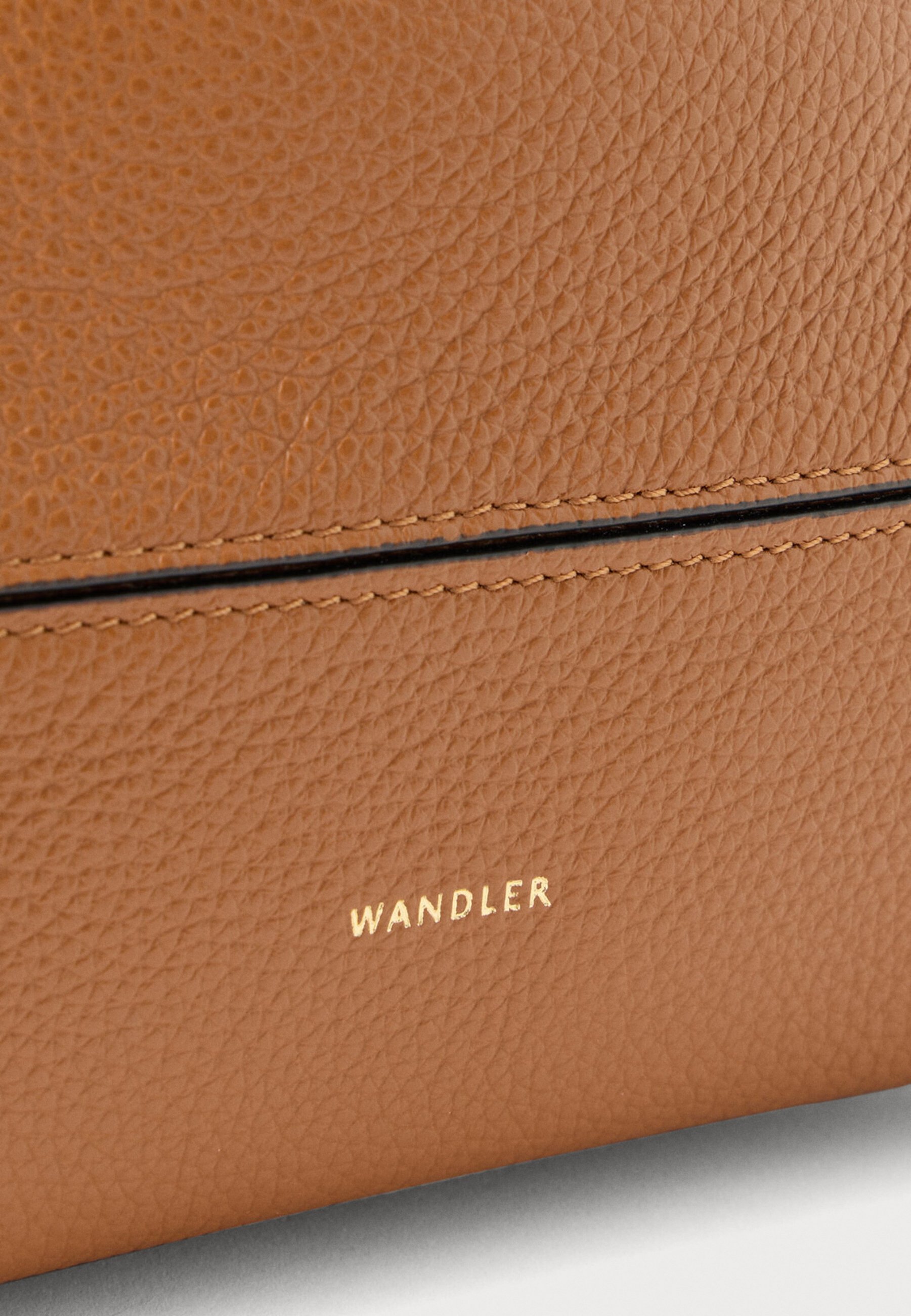 Wandler PENELOPE SLOUCH BAG - Kézitáska - barna kéreg