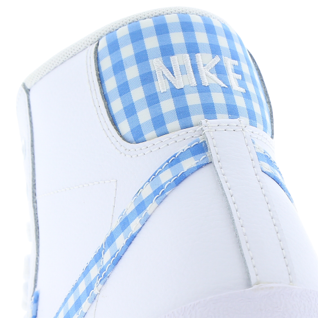 Nike Blazer Mid '77