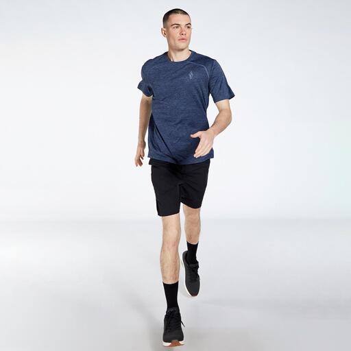  Skechers na