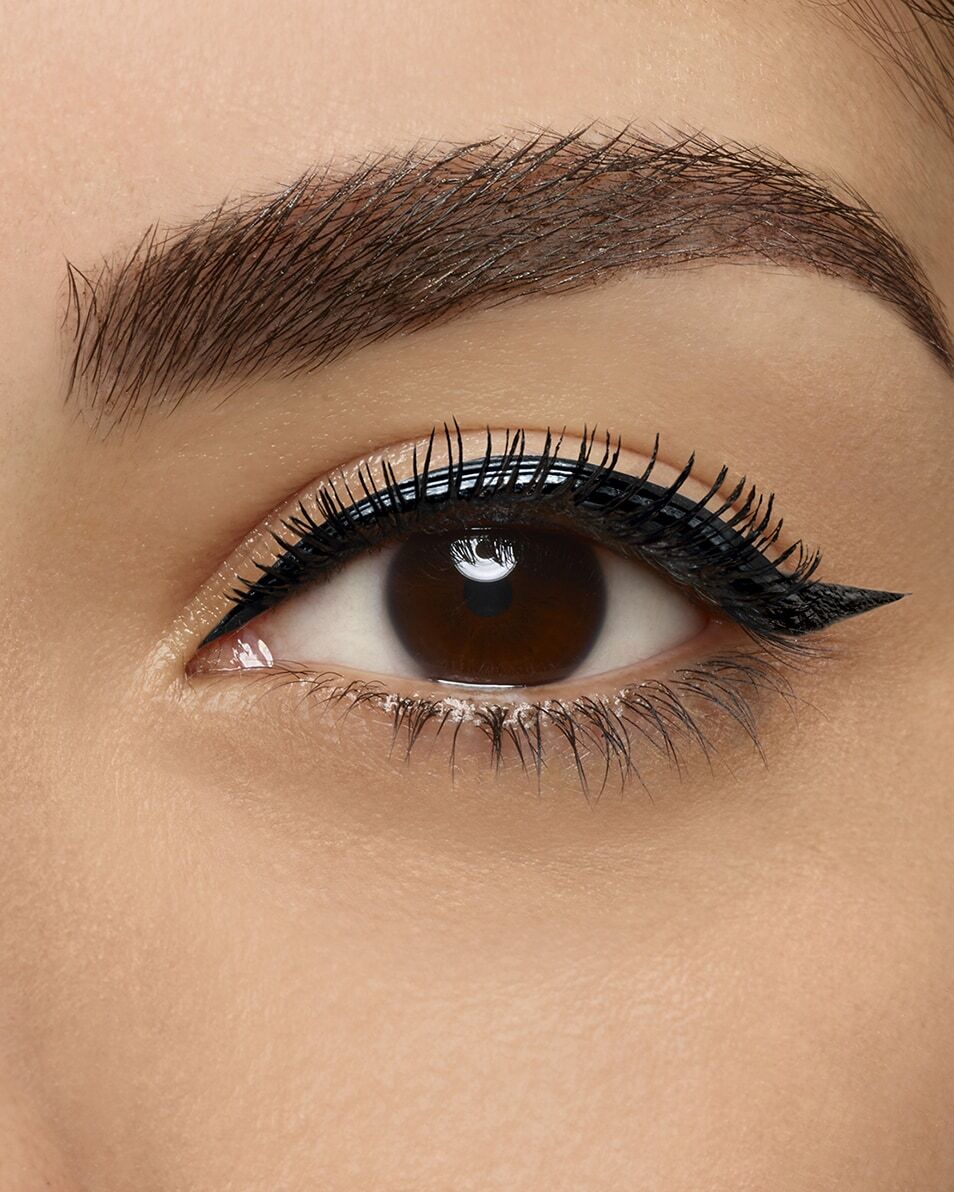 YVES SAINT LAURENT COUTURE EYELINER LIQUIDE