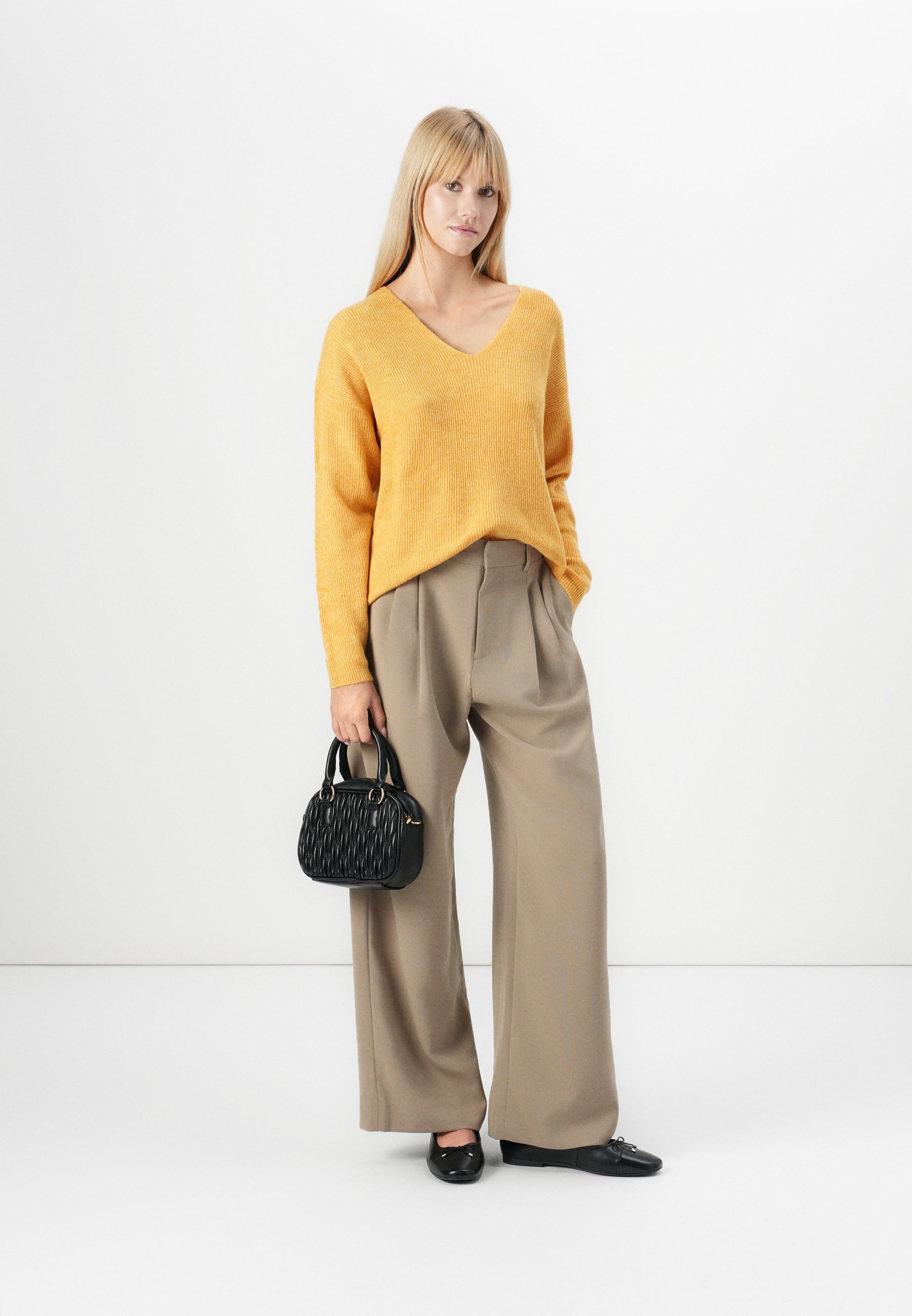 Vero Moda VMCREWLEFILE VNECK - Pullover - goldene Gewürz
