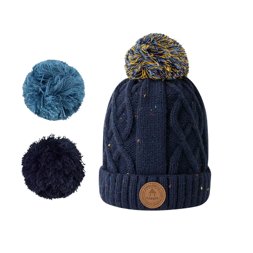 Cabaia Baby-Mütze „Apfelsaft“ in Marineblau – Marineblaues Fleece