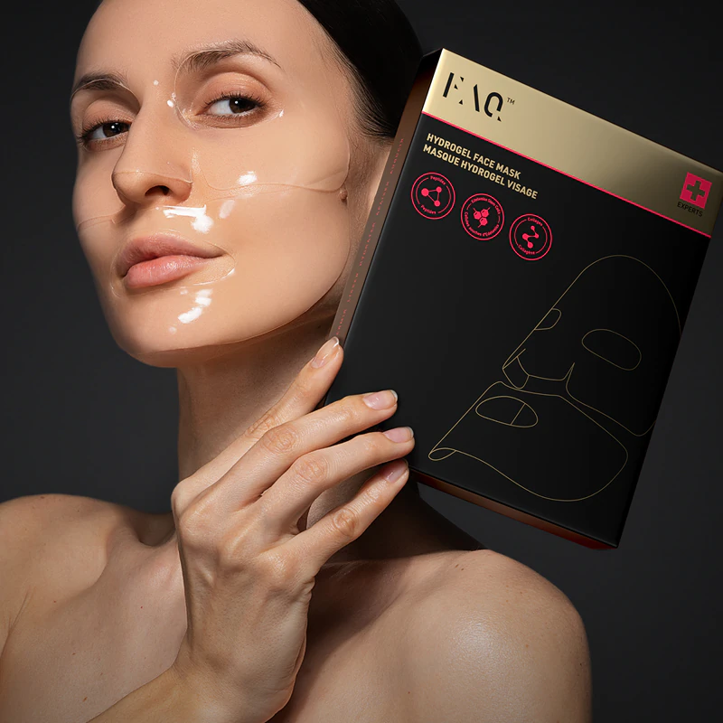 FOREO FAQ™ Glass Skin Collagen Gesichtsmaske – Hydrogelmaske, die den Teint glättet und das Erscheinungsbild von Falten reduziert