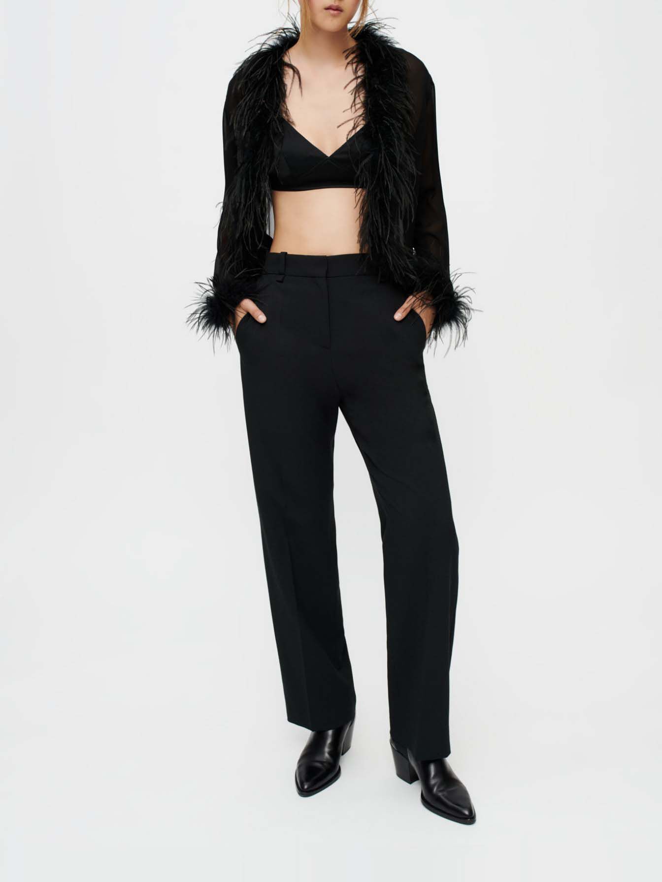 Pantaloni negri cu croi larg - Negru