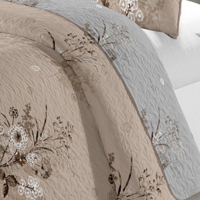 Dikke, gewatteerde sprei 220x240cm met 2 kussenslopen 65x65cm M23-6059