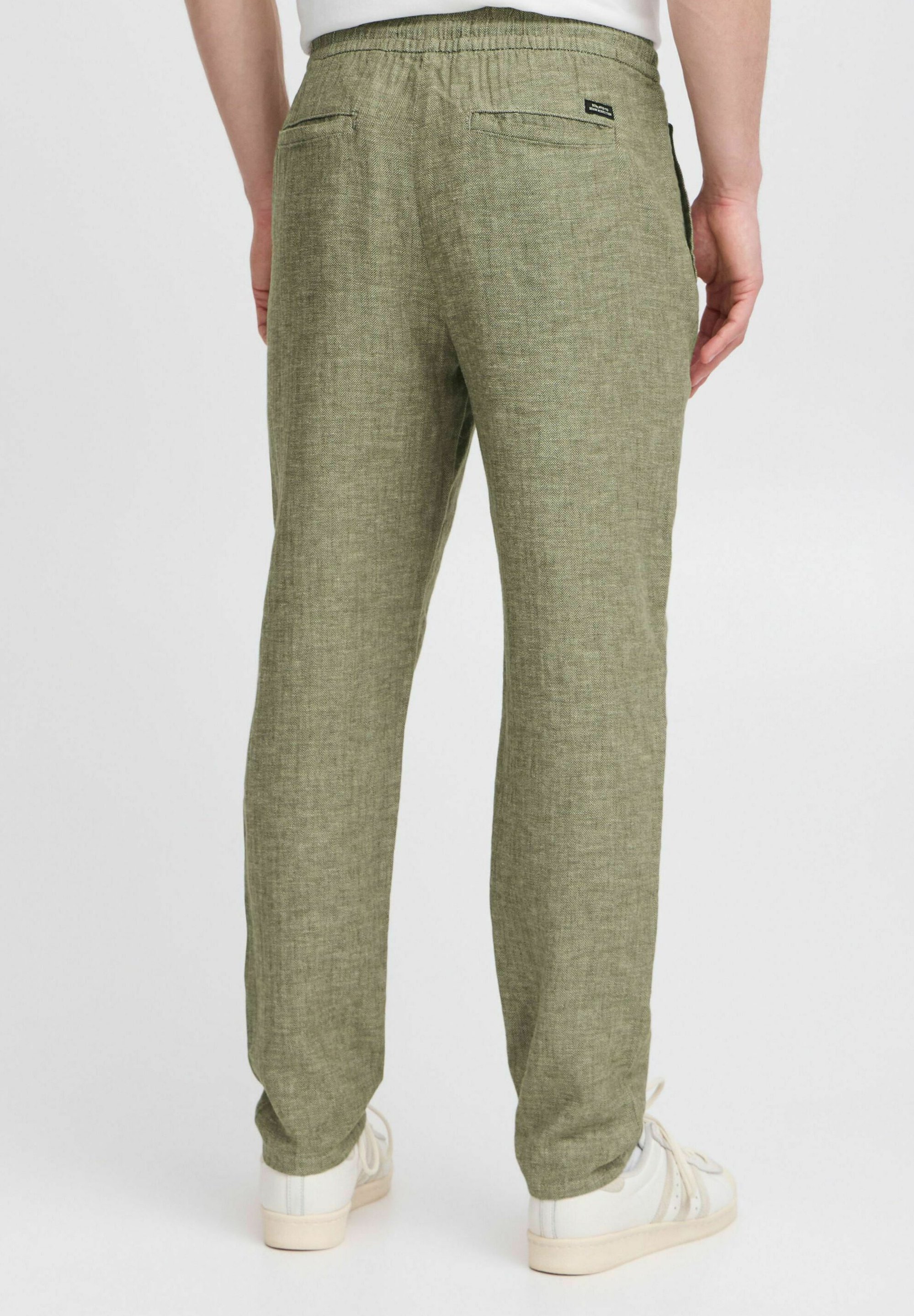 Mélange de lin BHMORGAN - Pantalon - olive nuit