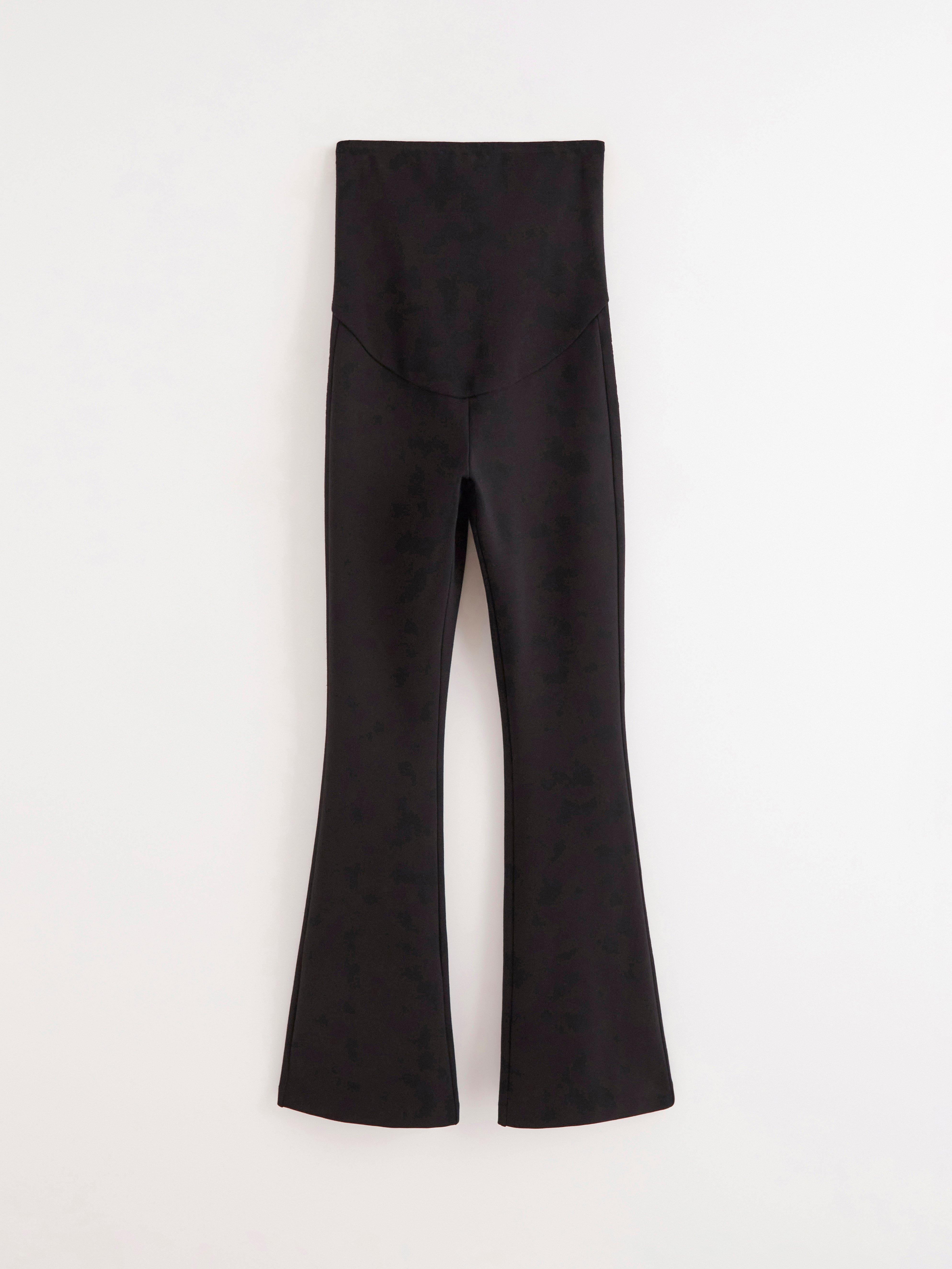 Calça legging MOM Flare Punto preta
