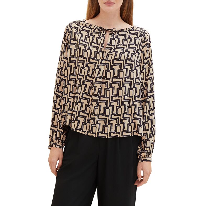 Beige bluse for kvinner