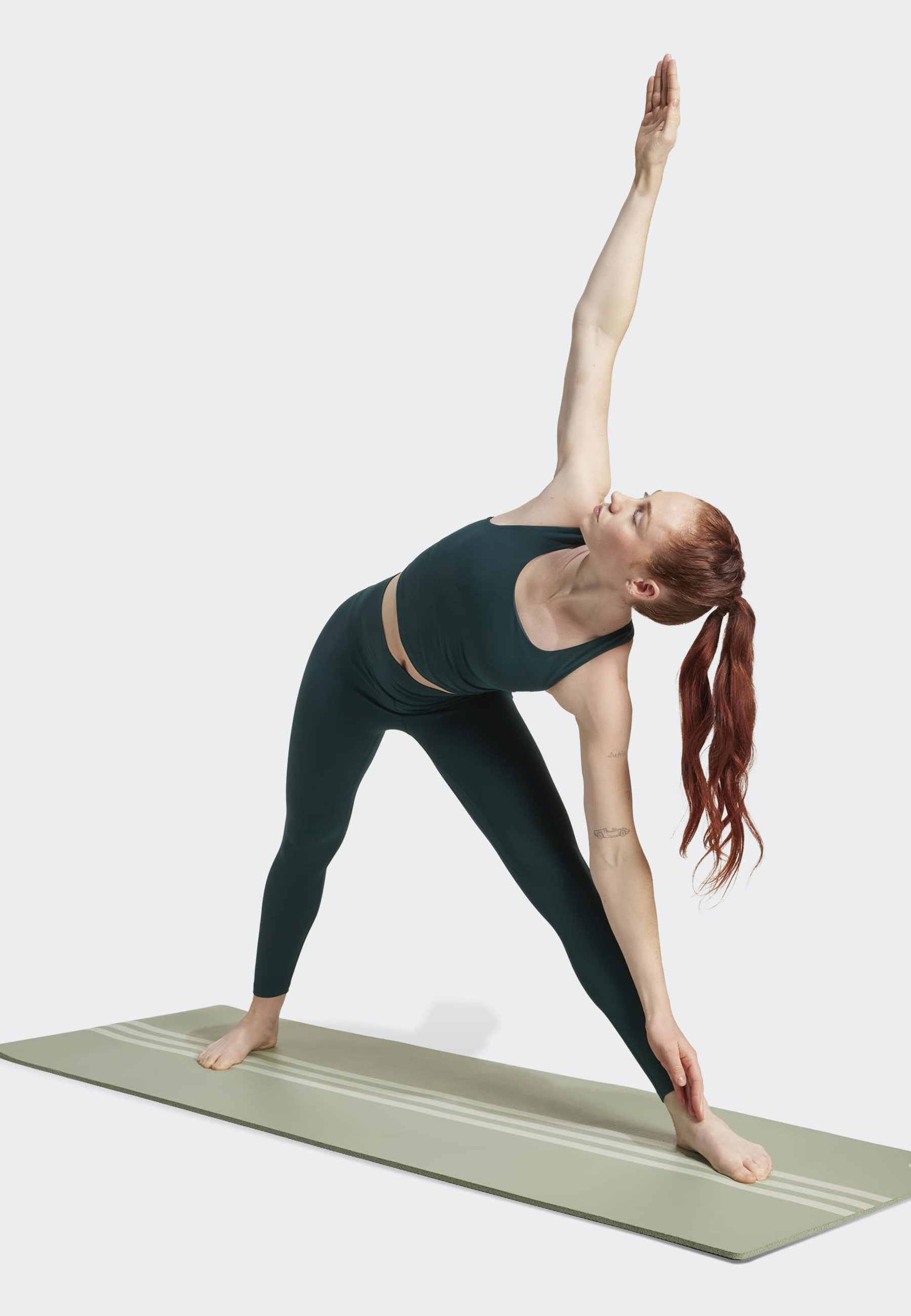 adidas Performance ALL ME - Sportbeha met gemiddelde ondersteuning - Aurora Ivy