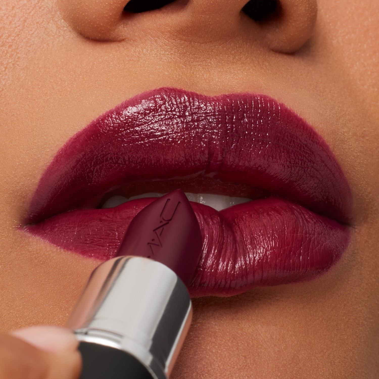 MAC Lippenstift M·A·Cximal SLEEK SATIN LŪPŲ DAŽAI MINI - 1,5 g