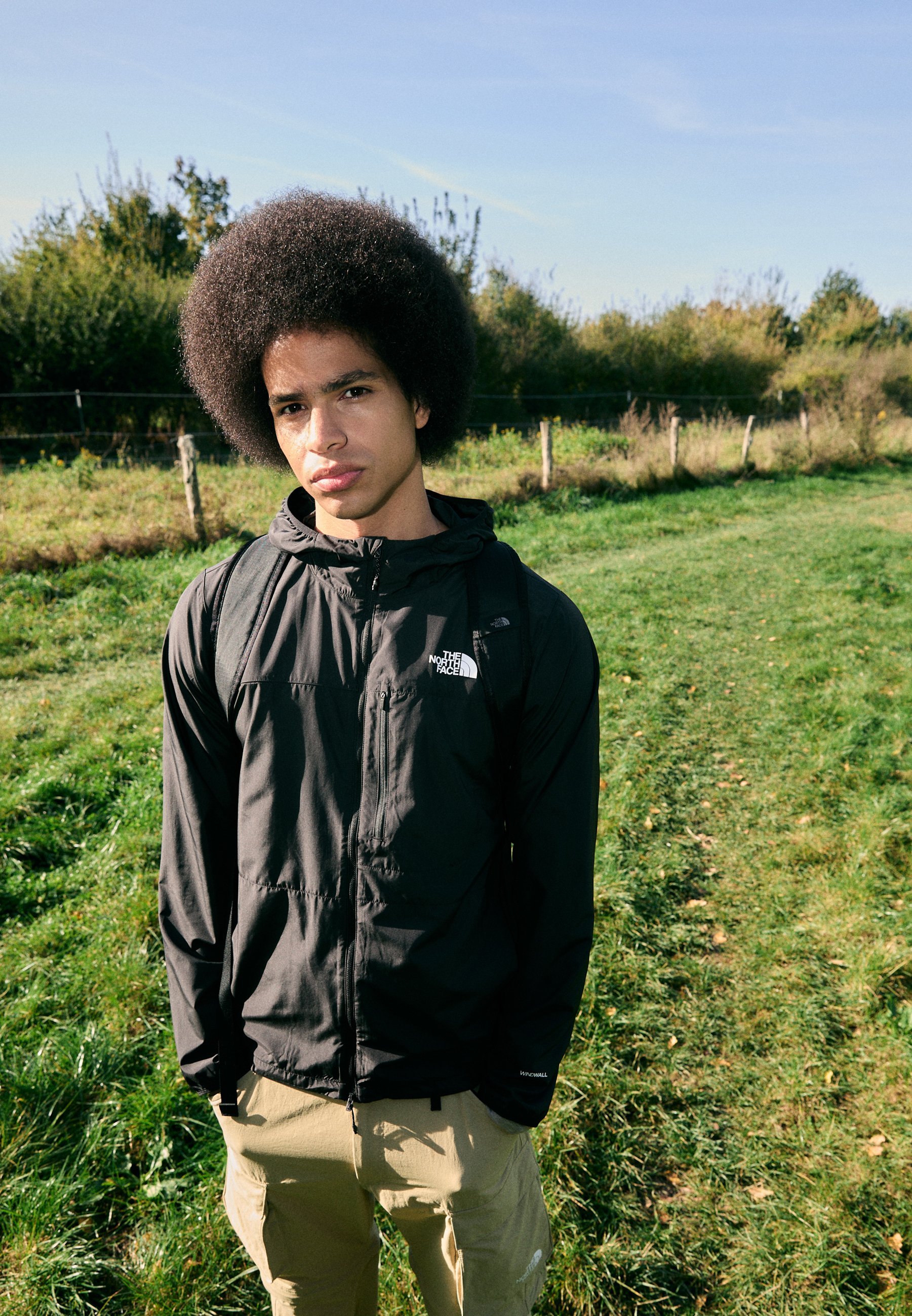 The North Face HIGHER RUN JACKET - Windbreaker - zwart