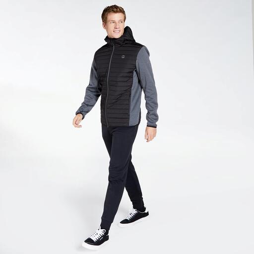 Základné produkty od Jack & Jones