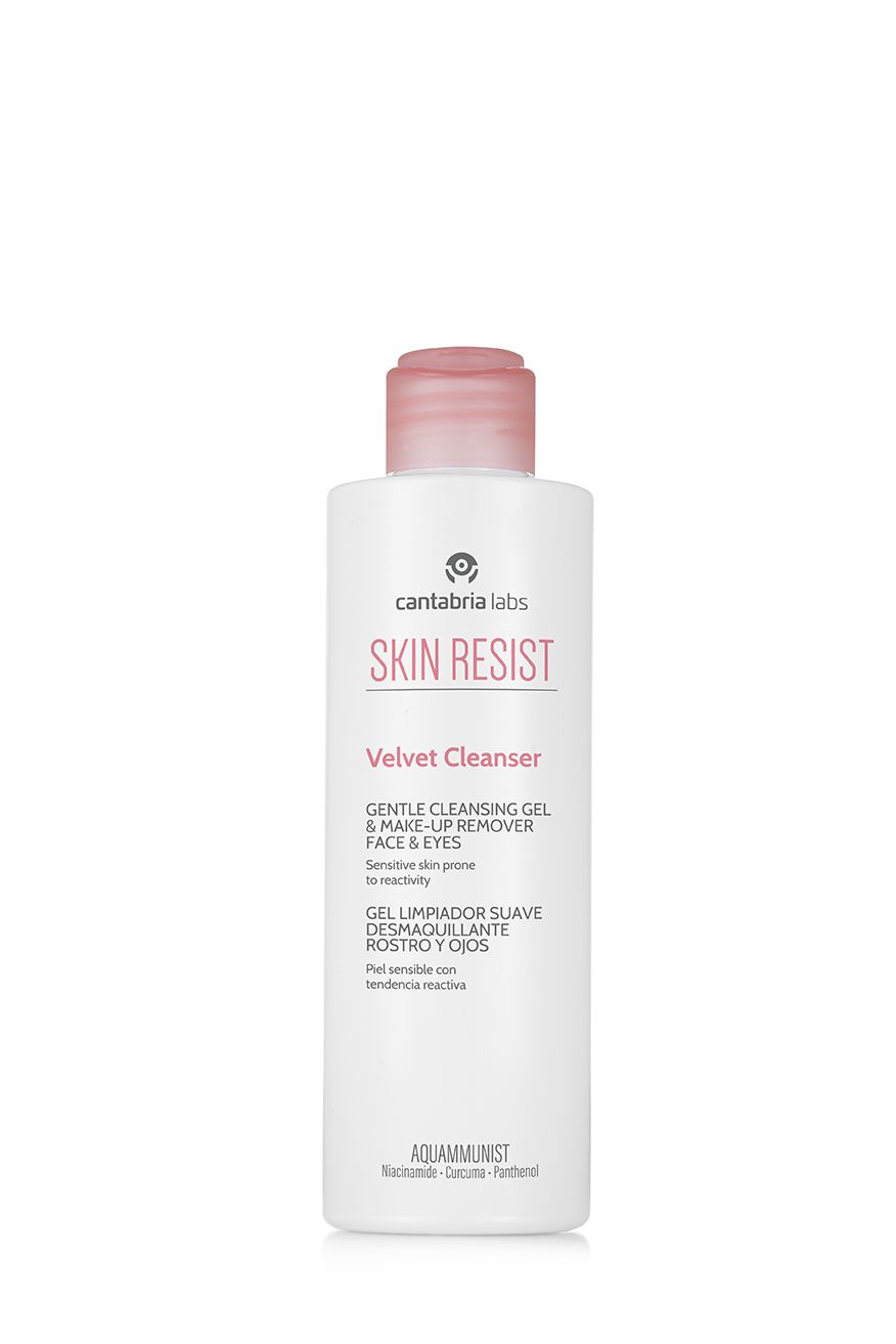 Skin Resist Velvet Cleanser Нежни гел за чишћење лица и очију Производ за чишћење лица из апотеке