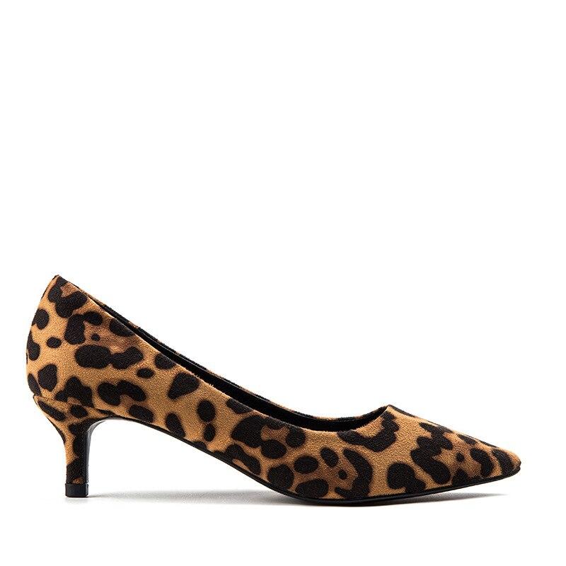 Nuove scarpe da lavoro da donna autunnali, scarpe da donna alla moda leopardate, décolleté da donna con tacco alto 3 cm 5 cm, scarpe singole sexy da principessa, taglie forti 34 41