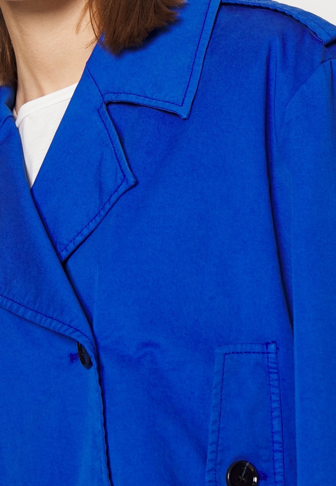 Geacă de iarnă BOSS - albastră