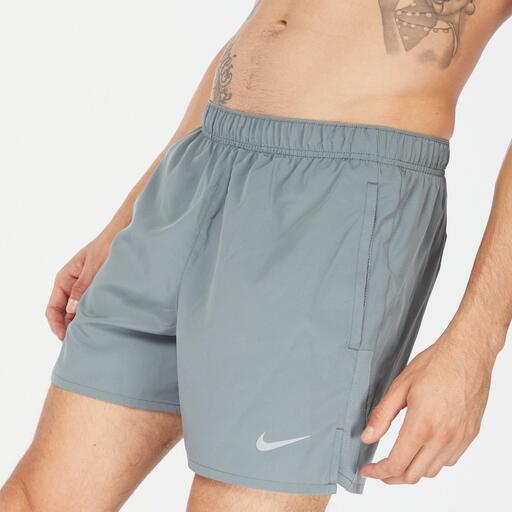 Nike Challenger