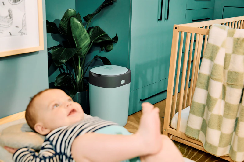 Tommee Tippee Twist & Click blauwe luieremmer + mandje