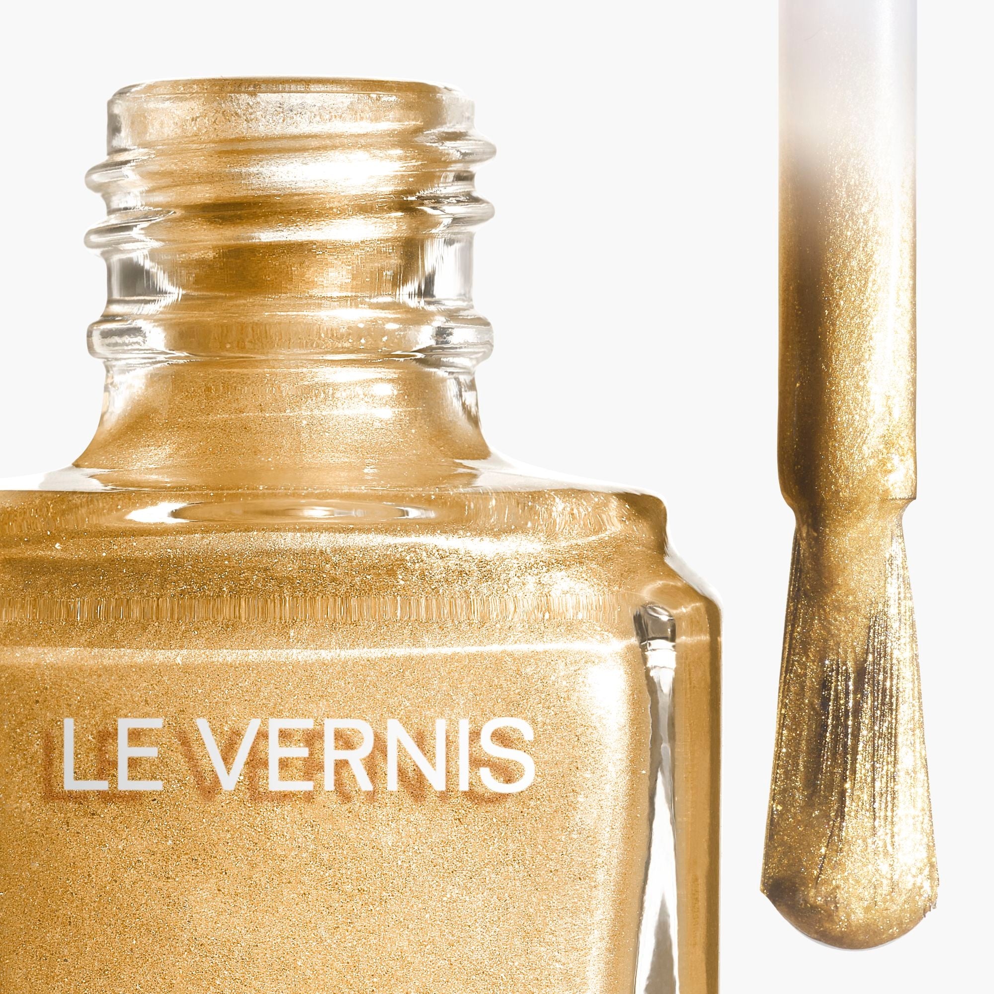LE VERNIS - COLORE E BRILLANTEZZA LUNGA TENUTA