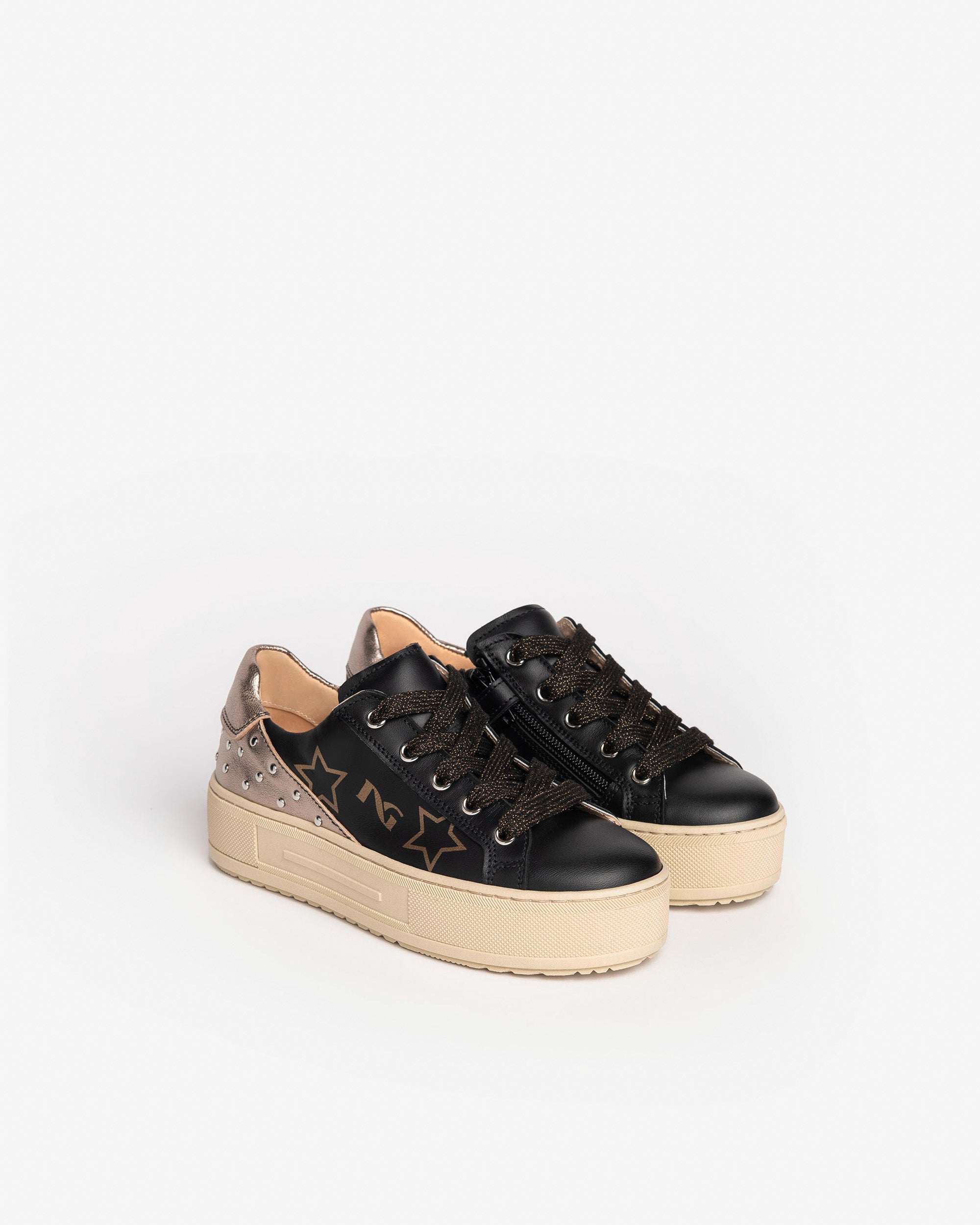  Kožené tenisky pro teenagery pro dívky