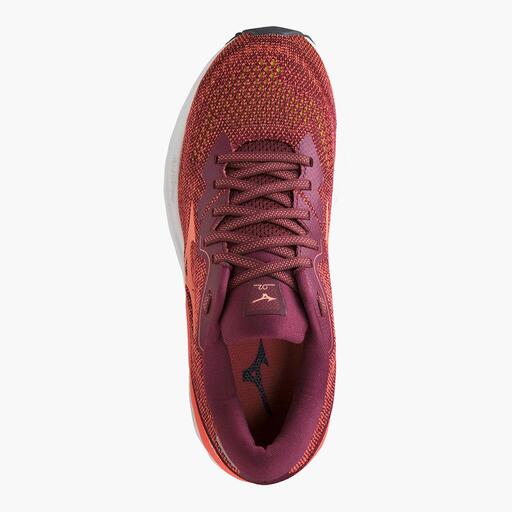 Tekaški copati Mizuno Wave Skyrise