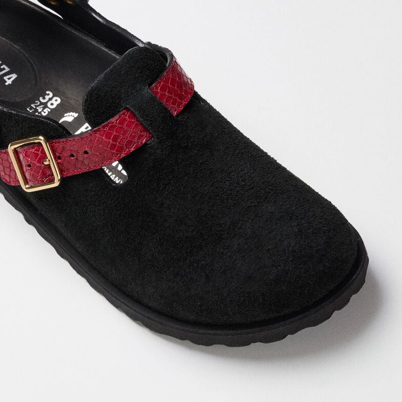Tokio II Lined 1774 Red