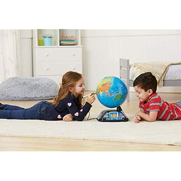 VTech - Interactieve multimediaglobe. 11 contentcategorieën om te ontdekken. Met BBC-video's. 30 x 38,1 x 30,5 cm