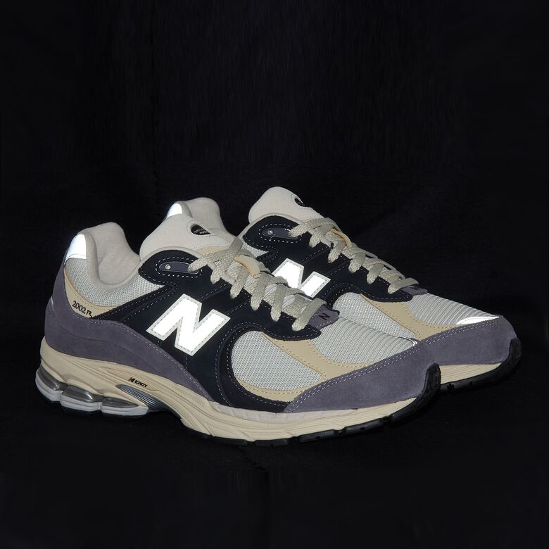 2002