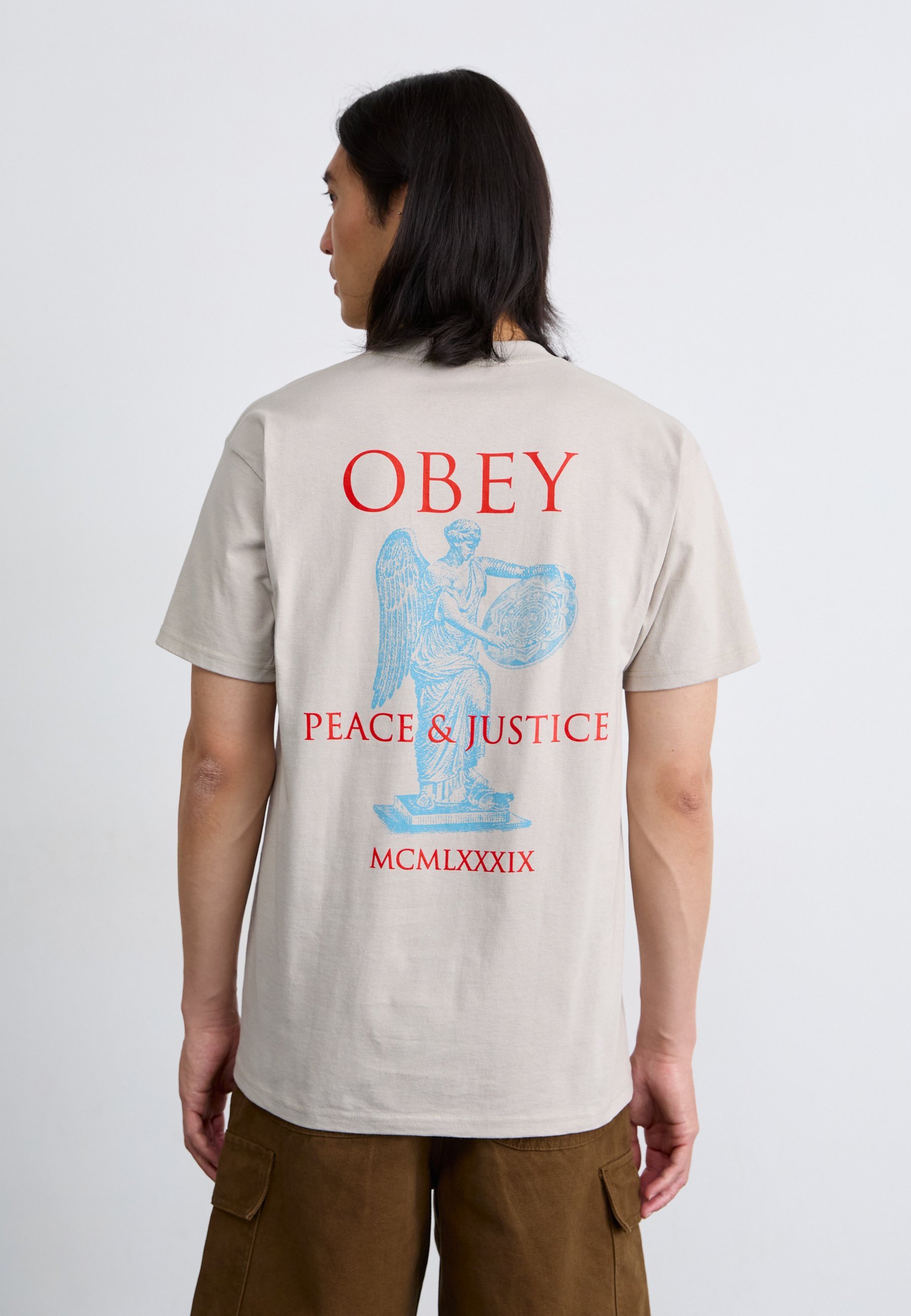 T-shirts imprimés Obey Clothing