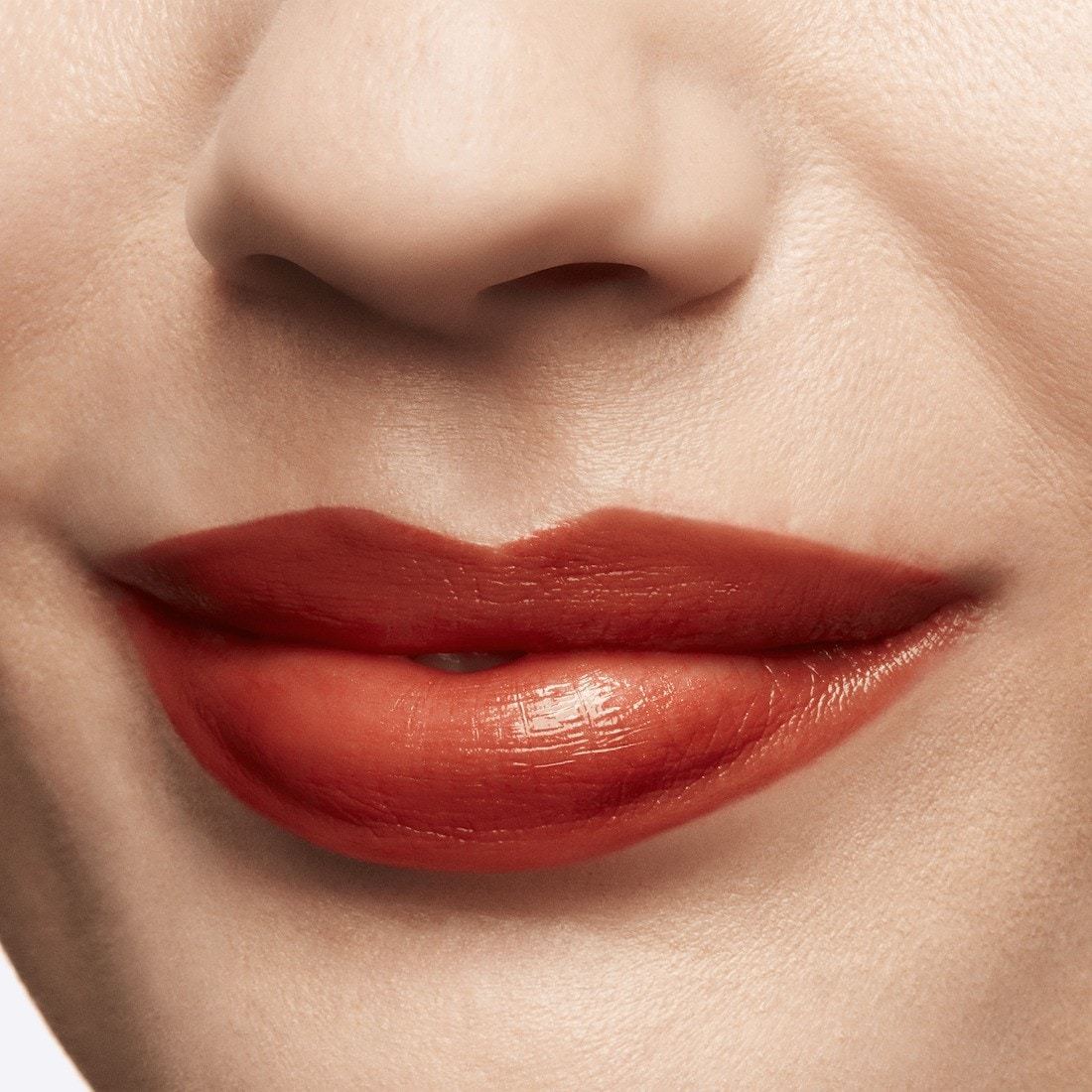 MAC Lusterglass lūpu krāsa - 3 g