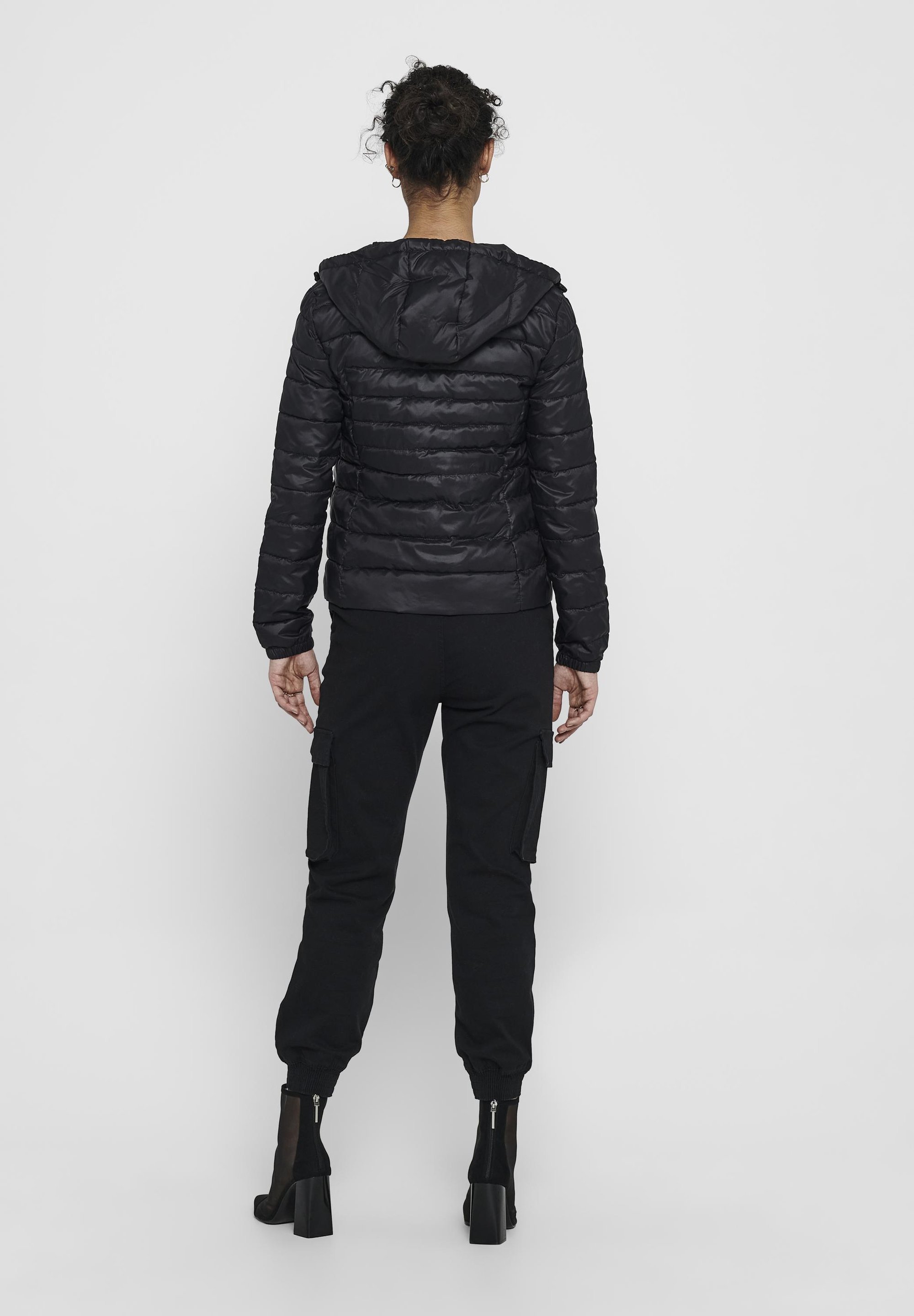 ONLY ONLTAHOE HOOD JACKET - Lichte jas - zwart