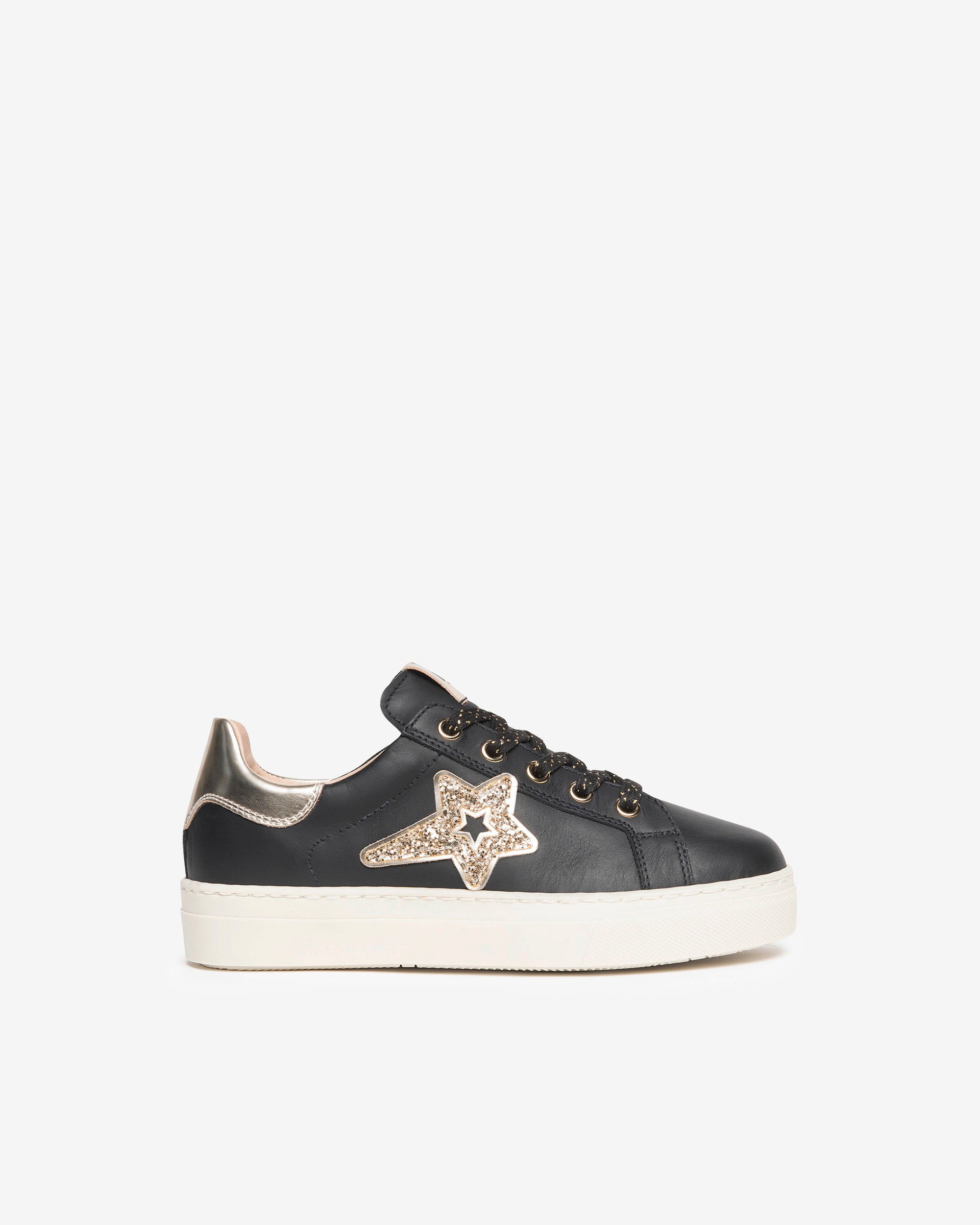  Ledersneaker für Teenagerinnen
