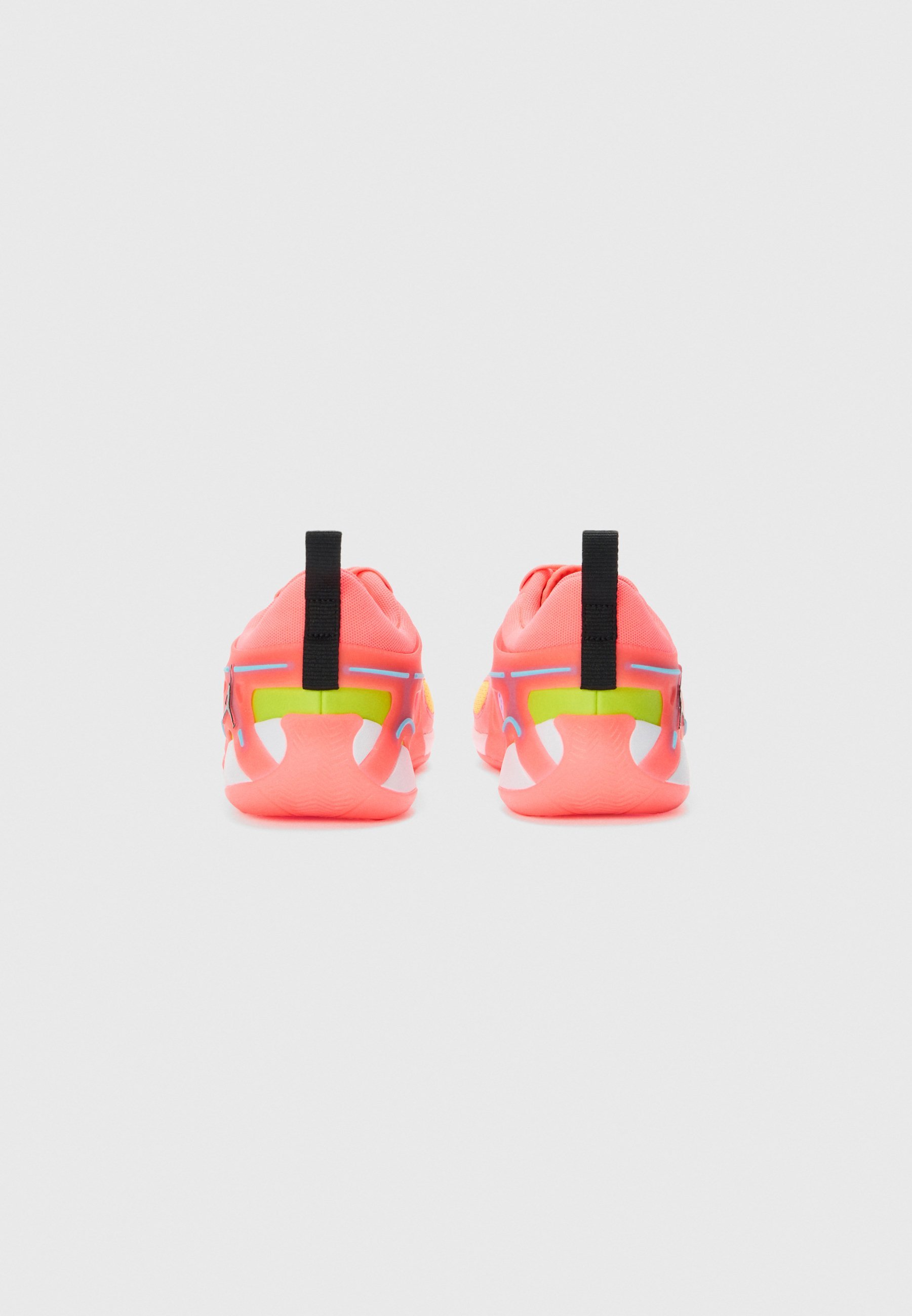 Jordan JORDAN HEIR - Basketbalové boty - black/black/white/white