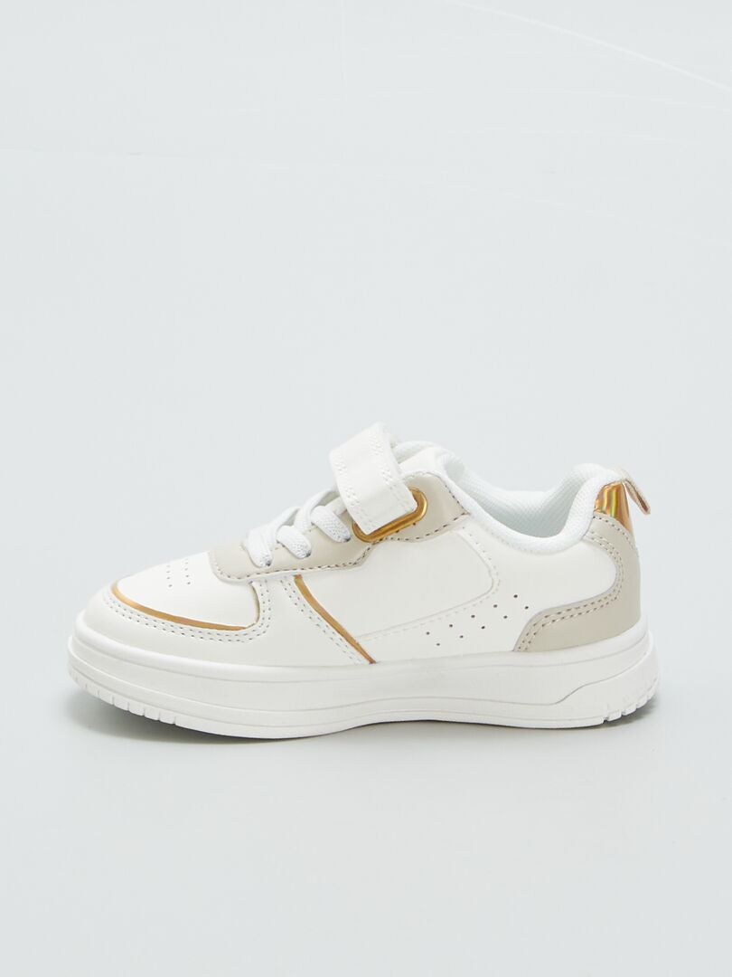 Zapatillas bajas con cierre de velcro - BLANCAS