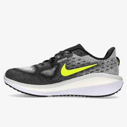 Nike Vomero 17