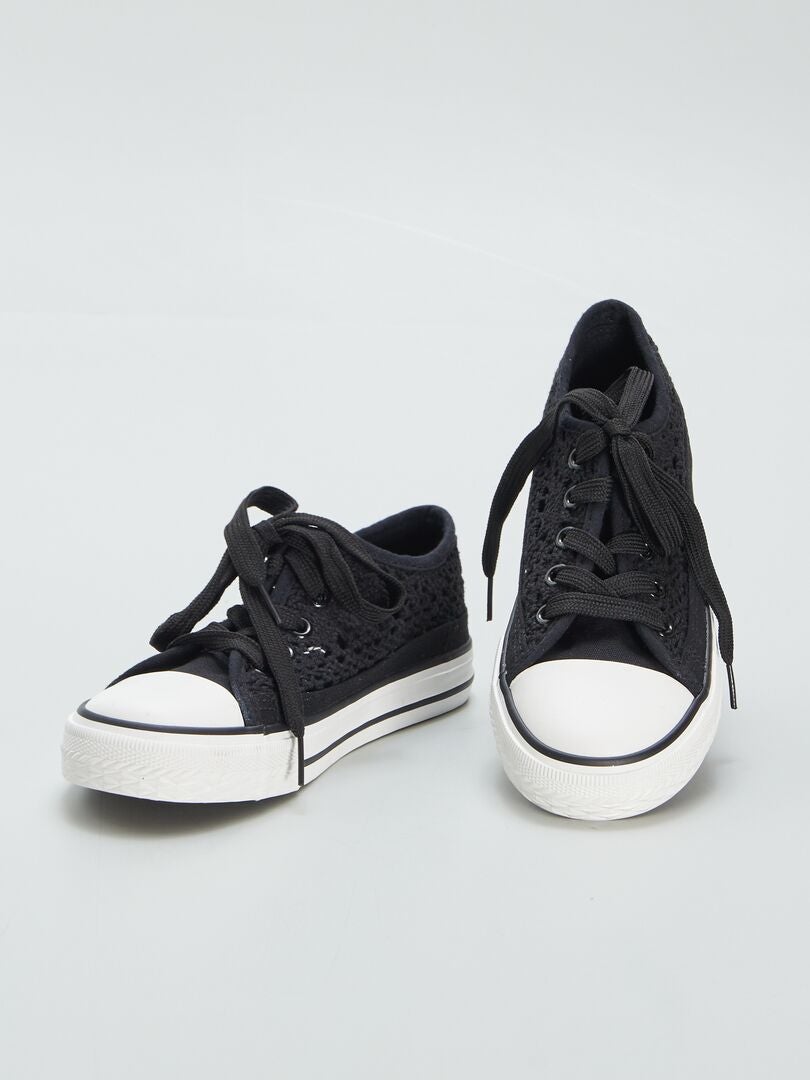 Zapatillas de lona perforada - NEGRAS