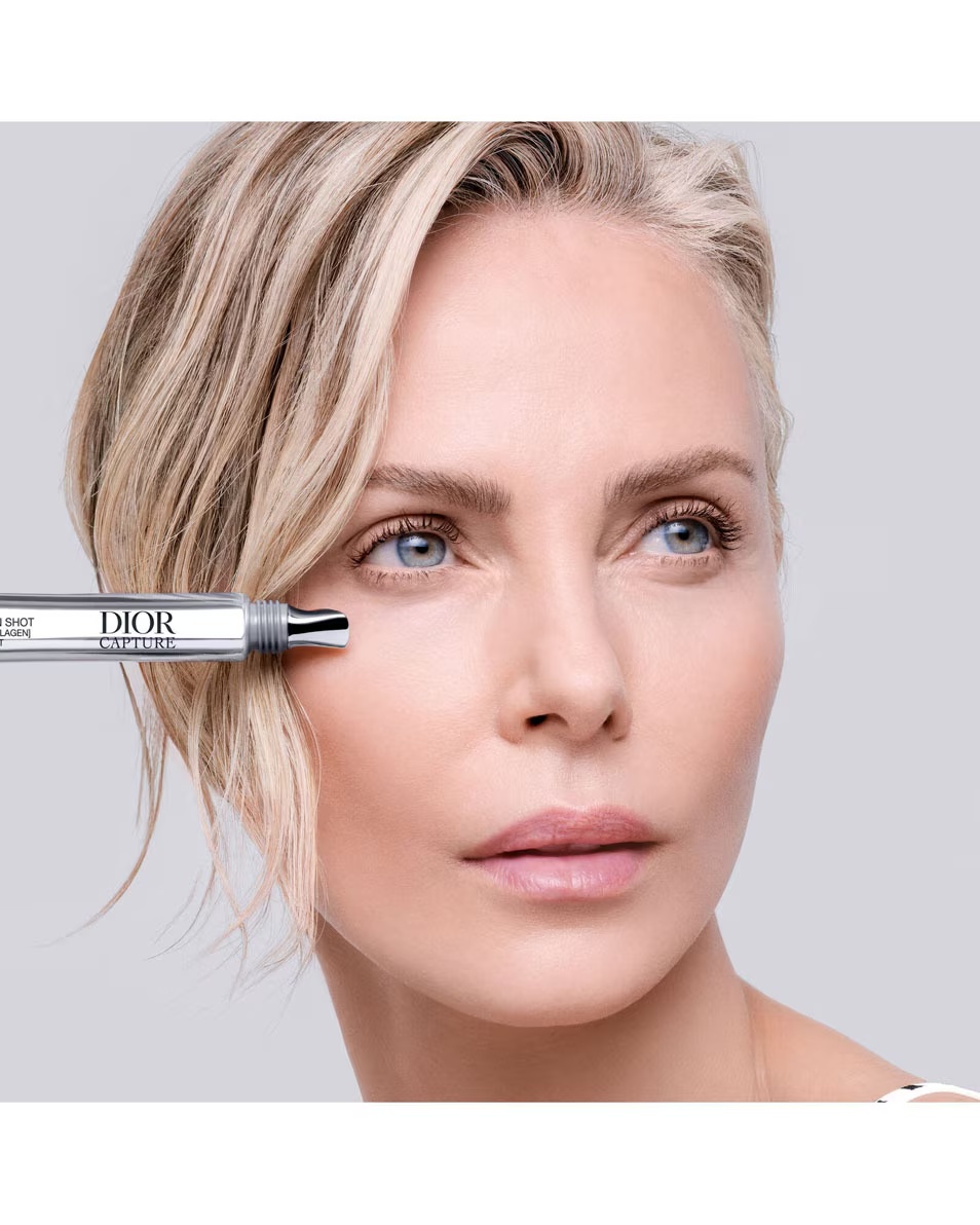 DIOR Dior Capture Pro-Collagen Shot - Îngrijire lifting a ochilor Îngrijire lifting a ochilor cu fragmente de colagen biotehnologic